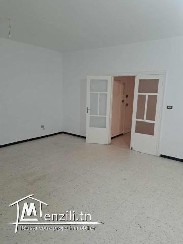???? À Vendre – Appartement S+3 à Ariana Ville