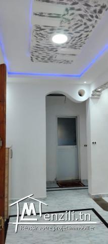 maison 150m plus abri voiture