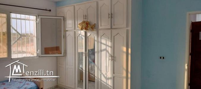 maison 150m plus abri voiture