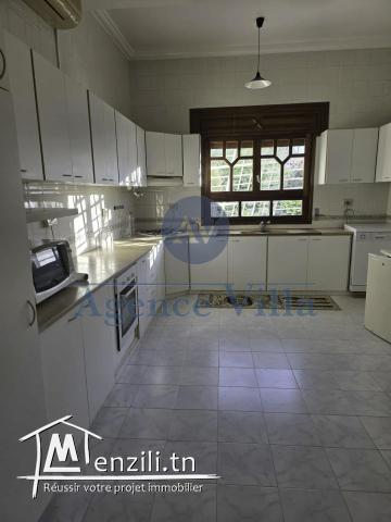 un appartement s3 meublé à gammarth