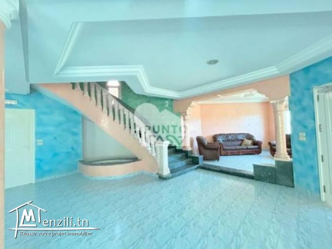 A vendre  villa de style américain