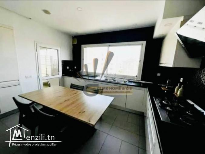 Penthouse à louer au Lac 2