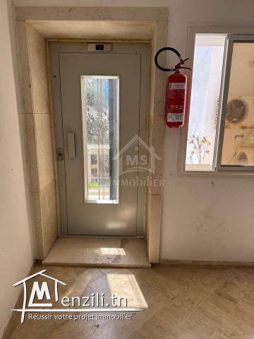 Bel app de 120 m² à vendre à Yasmine Hammamet