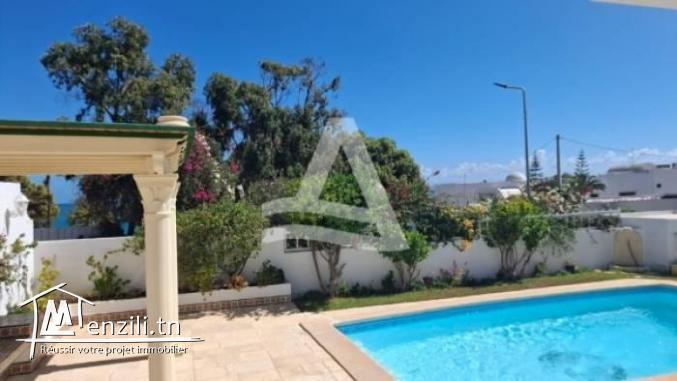 Location villa avec piscine vue mer a gammarth