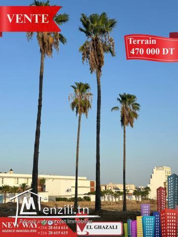 Terrain Fait l'angle à Bouhsina, Prés de l'école Française