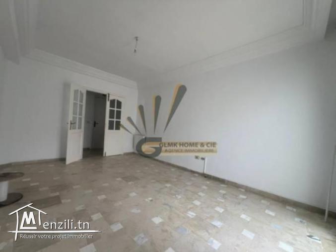 Bureau à louer à la soukra