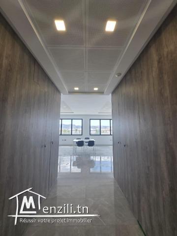 open space 1220 m² ths au pole la gazelle