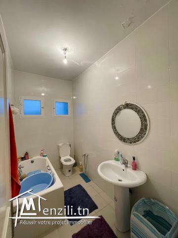 À Vendre – Maison 3 Niveaux à Nouvelle Médina Ben Arous