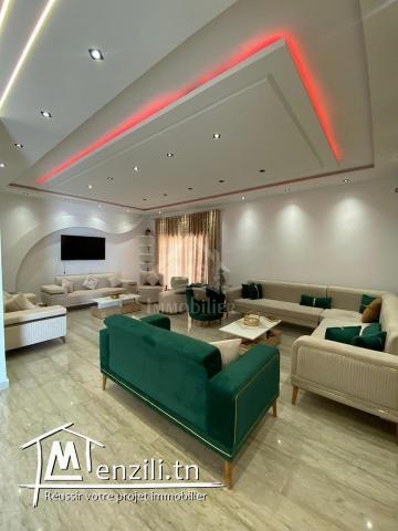 Villa de 465 m² à Hammamet Sud à vendre