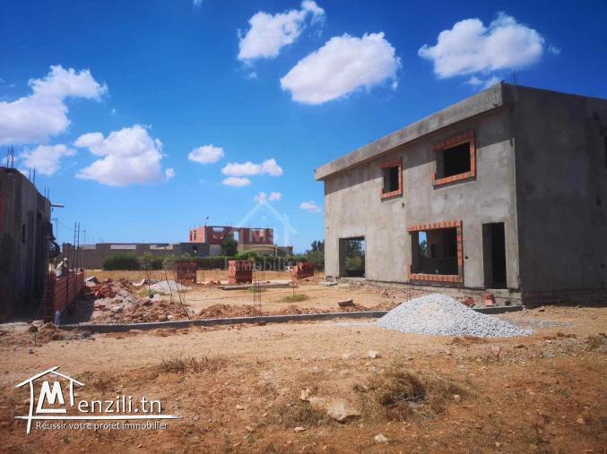 Villa S+4 encours de construction à vendre à Korba 51355351