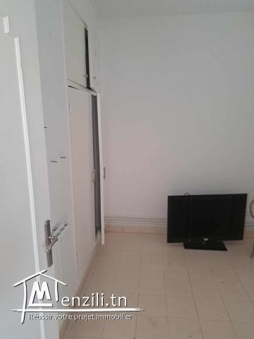 À Vendre | Appartement S+3 au RDC – Ariana