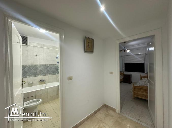 Appartement S+2 meublé avec balcon et vue dégagée – 100 m² Jardin d'El Menzah