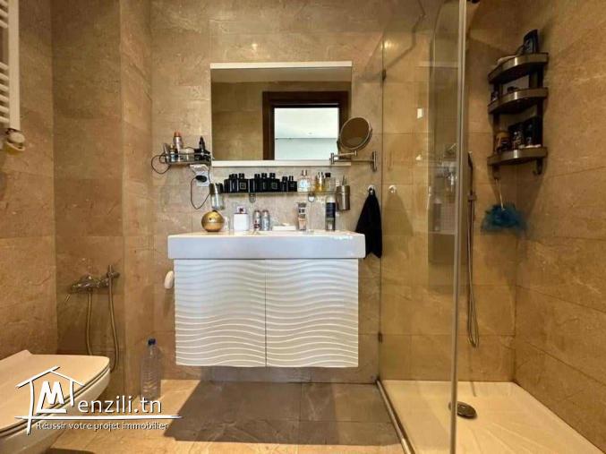 Super appartement très haut standing à Soukra parc