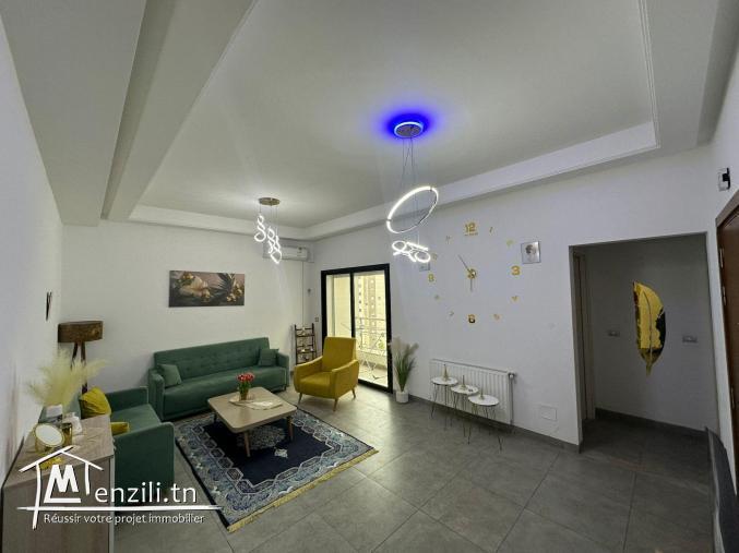 S+3 à Jardin de Carthage – 110 m², 6e étage, avec parking et balcon