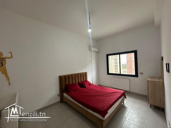 S+3 à Jardin de Carthage – 110 m², 6e étage, avec parking et balcon