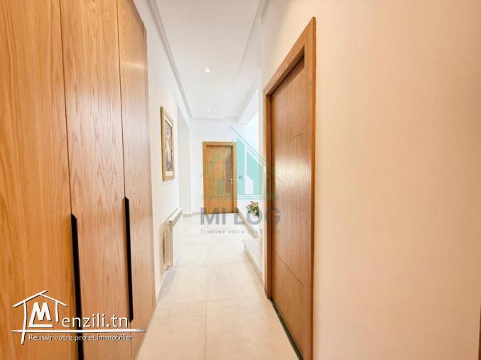 Villa 349 m² de haut standing avec piscine à Hammamet Mrezga