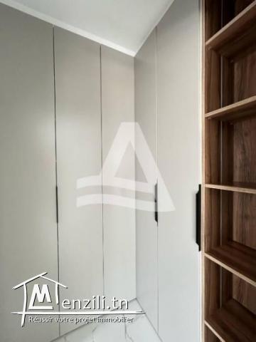 Location  villa avec piscine à la soukra