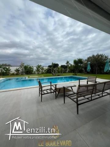 Villa de maître S6 avec piscine à Mrezge Hammamet