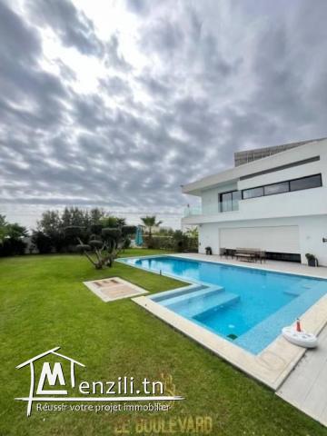 Villa de maître S6 avec piscine à Mrezge Hammamet