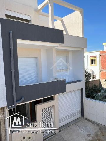 Charmant triplex tout neuf à Hammamet Sud à vendre 51355351
