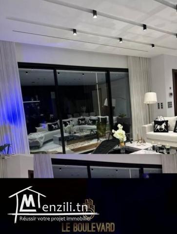 Villa duplex S3 avec piscine située à Lido Nabeul