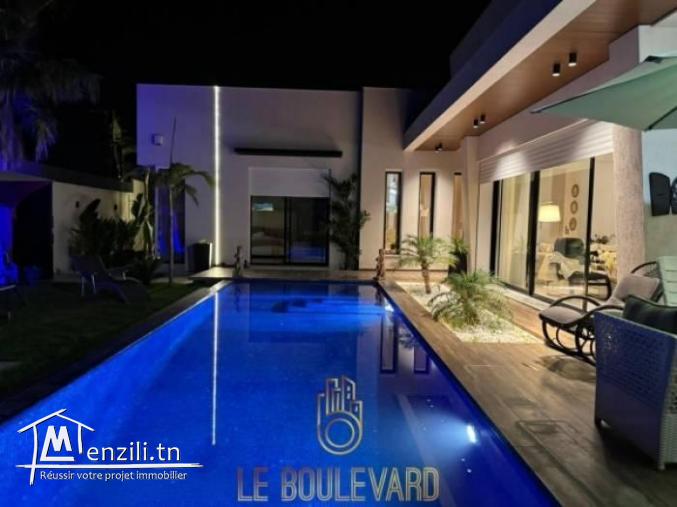 Villa duplex S3 avec piscine située à Lido Nabeul