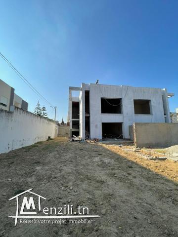 Villa inachevée à Soukra Parc