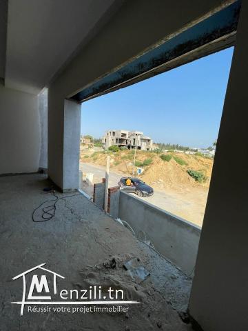 Villa inachevée à Soukra Parc