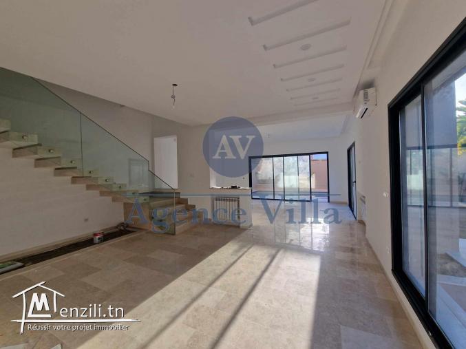 une villa s4 neuve à gammarth