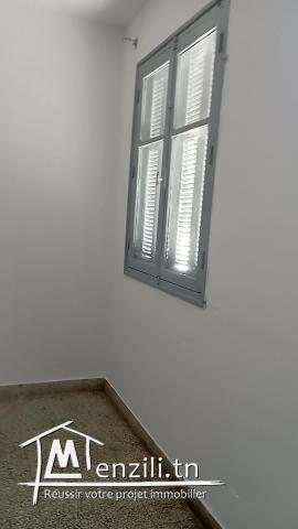 منزل في حي الخضراء طابق أرضي مسلك فردي