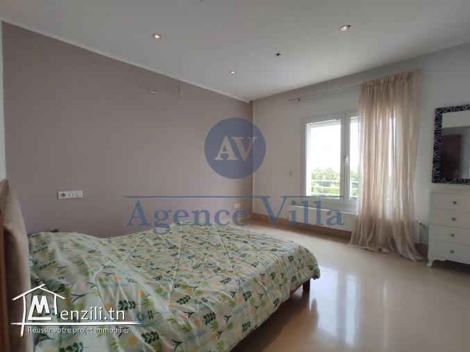 un duplex s4 au lac 1 avec piscine