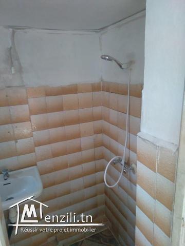 A louer studio à Khaznadar