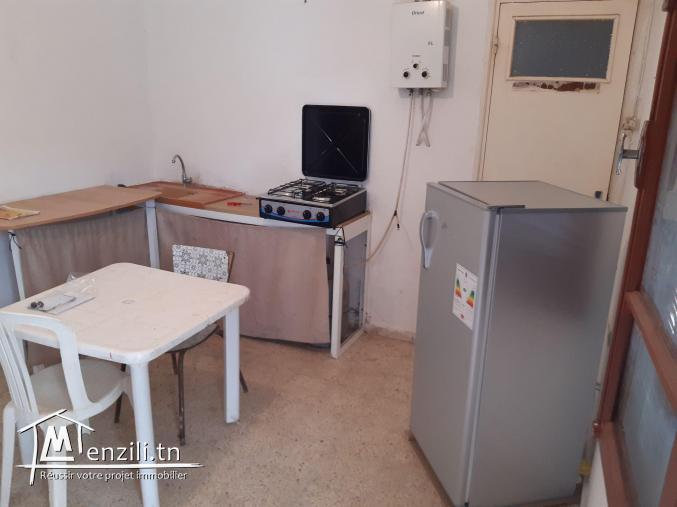 A louer studio à Khaznadar