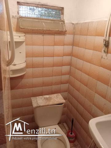 A louer studio à Khaznadar