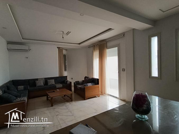 Un appartement S+2 -130m² - 200m de la plage