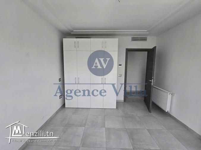 un duplex s3 à la soukra avec jardin