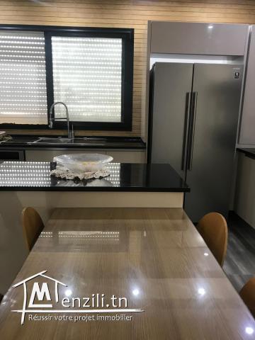 Villa avec vue sur la mer, à 5 minutes de la plage et du centre-ville Chott Mariem