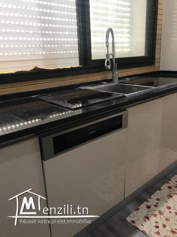 Villa avec vue sur la mer, à 5 minutes de la plage et du centre-ville Chott Mariem