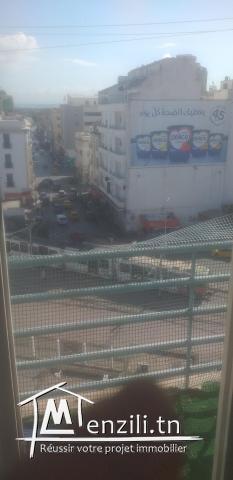 Appartement (S + 3) à louer au centre ville de Tunis belle emplacement