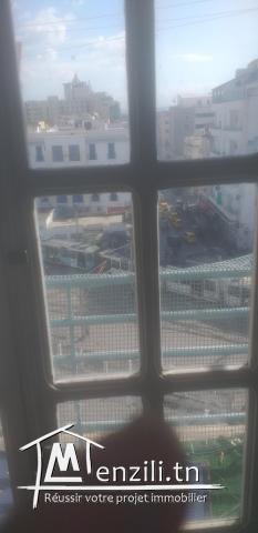 Appartement (S + 3) à louer au centre ville de Tunis belle emplacement