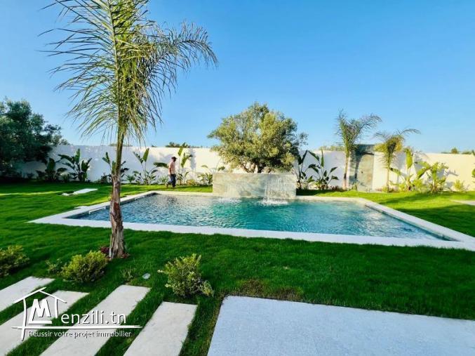 V554 Villa LA FONTAINE LA BELLE VILLA