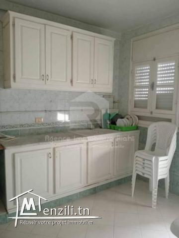 A LOUER ( Annuelle/ Année scolaire ) un appartement S2 situé à cité Errayhane