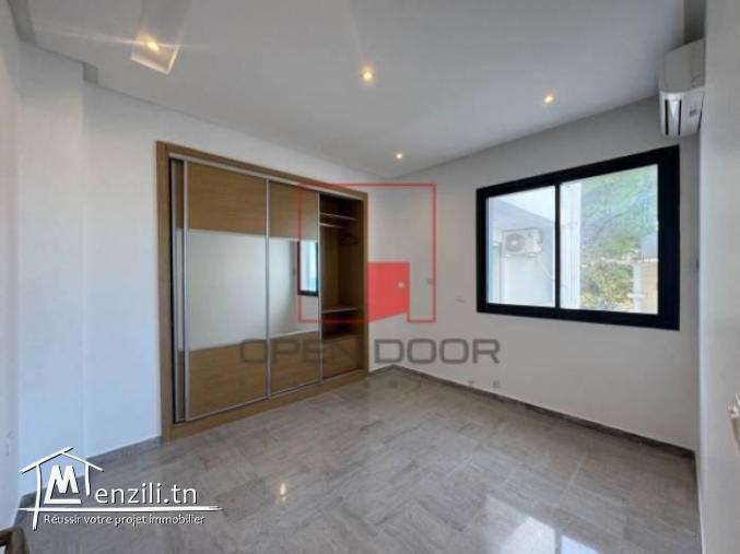 À louer Superbe étage de villa avec terrasse et vue sur mer