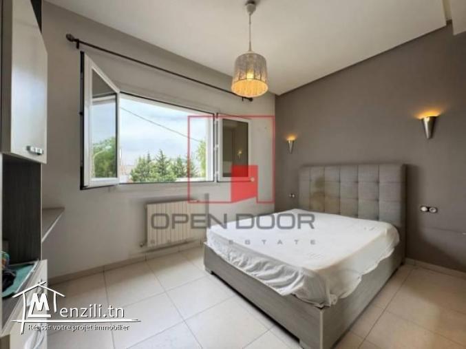 Étage de villa S4 à La Marsa