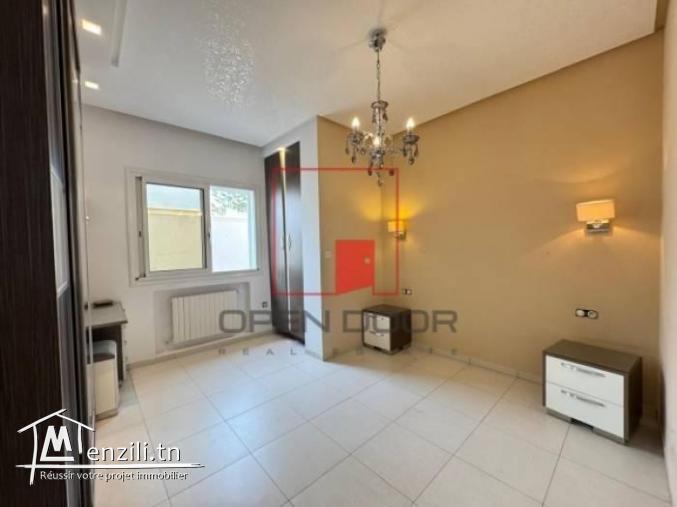 Étage de villa S4 à La Marsa