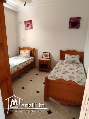 Immeuble R+2 à 400 m plage baghdadi zone touristique MAHDIA