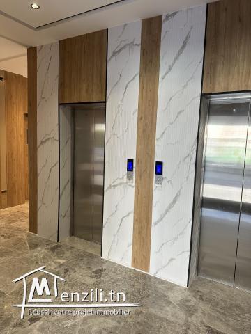 A louer S2 à usage bureautique Radés