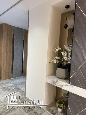 A louer S2 à usage bureautique Radés