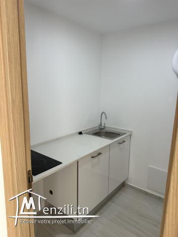 A louer S2 à usage bureautique Radés