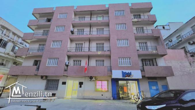 Immeuble à louer à Lafayette – Idéal pour bureaux ou siège d’entreprise